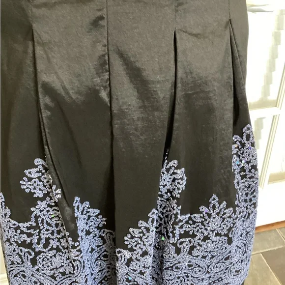 Leslie Fay Dress sz 10 beaded flare Bottom, elegant Girlhood core, formal - Picture 8 of 9